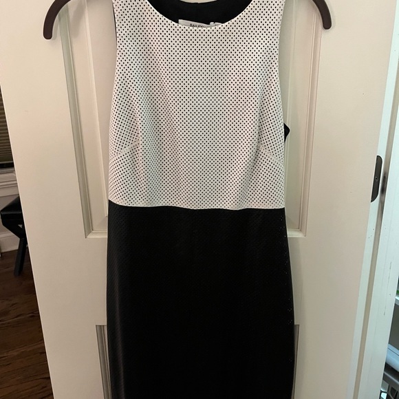 Bailey Casablanca Black/Creme leather like detailed front and solid black back - Picture 4 of 6